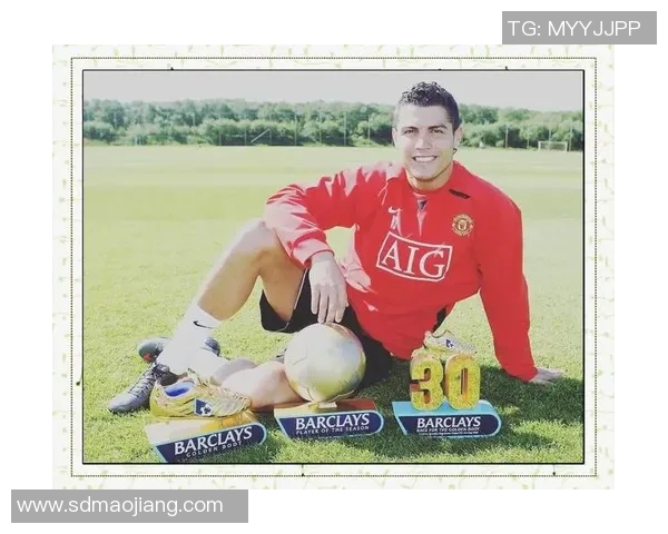 纵览足球金球奖历史揭秘十大巨星荣誉与辉煌时刻